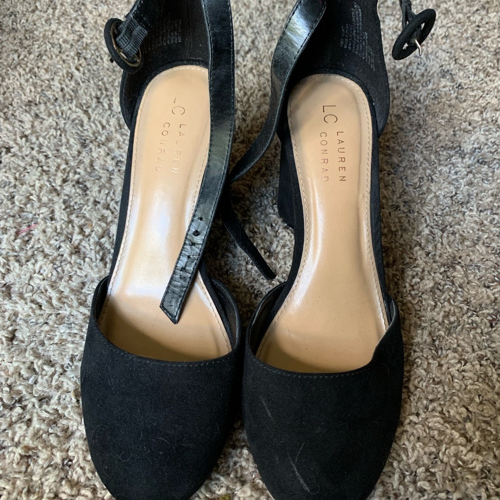 LC Lauren Conrad Black Heels